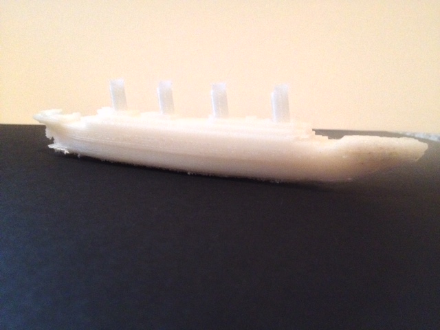 3D Printable Titanic Model by MyMiniFactory