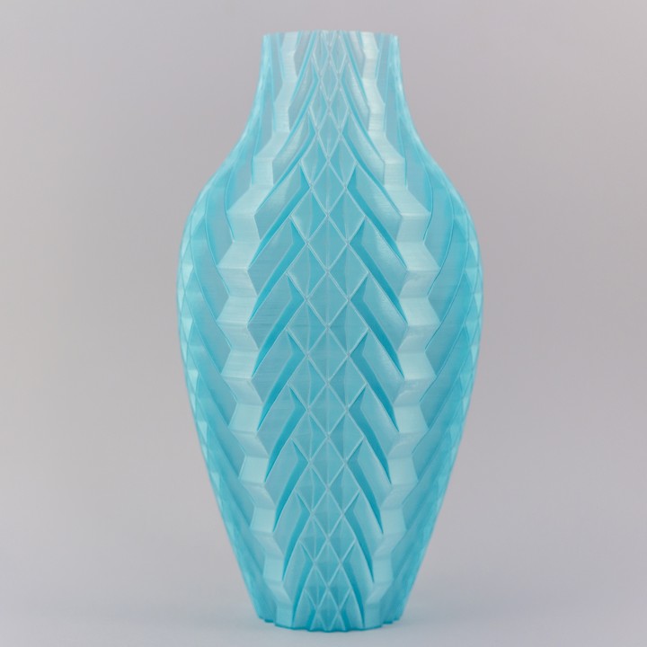 Chromatic Quantum Vase image