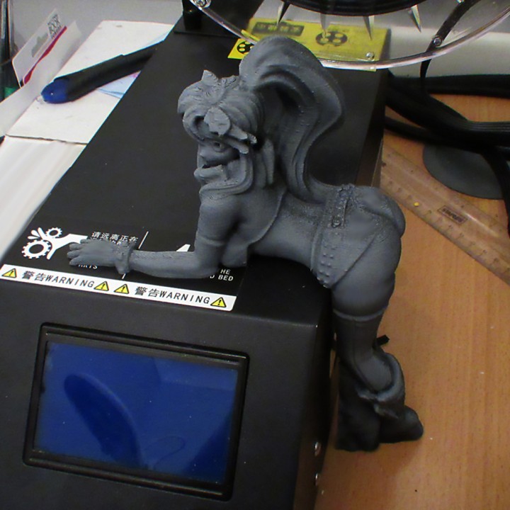 3D Printable Gurren Lagann - Yoko Littner - CR-10 Box Pose by