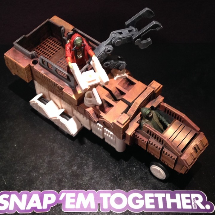 Jakku Salvage Crawler (Littlebits Star Wars Vehicle) image