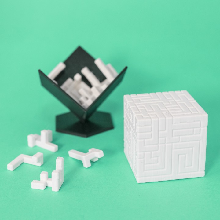 Photo of S U P E R C U B E  //  10x10 Puzzle Cube 3D Model