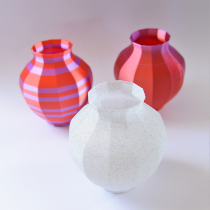 Dodecagon Vase image