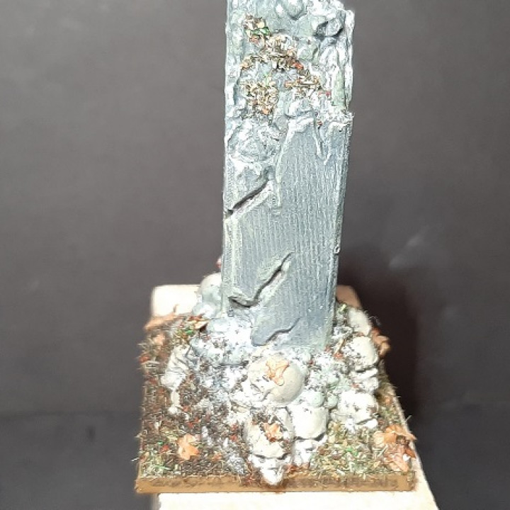 Pillars - Scatter Terrain - 3 Models - PRESUPPROTEd - Hell Hath No Fury - scale 32mm image