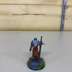 Picture of print of Fantasy medieval knight warrior with great sword