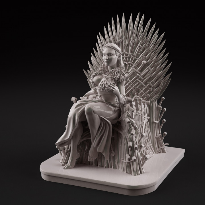Sansa on the throne image
