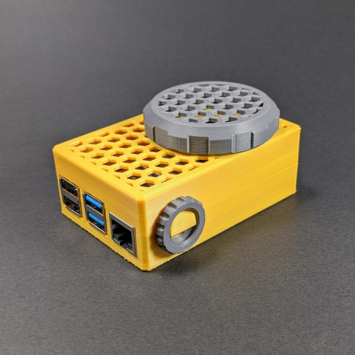 3D Printable Pi4B Hex Breezy Case by Clockspring