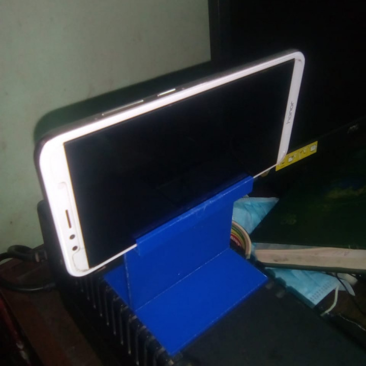90 degree mobile stand image