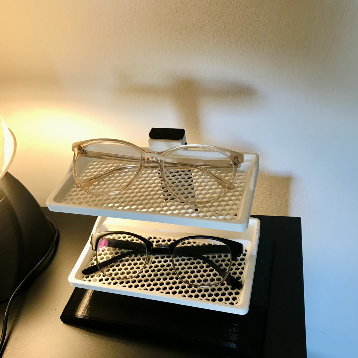 Glasses holder image
