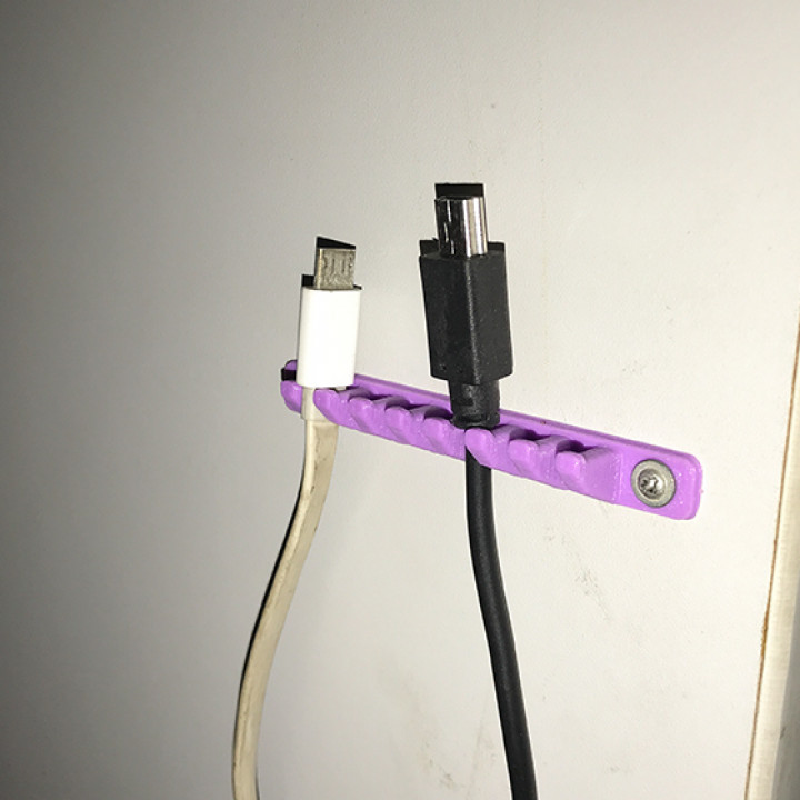 3D Printable Cable holder phone by TB3D
