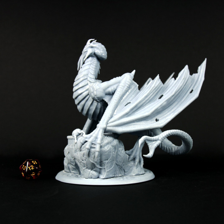 3d Printable Illithid Dragon By Clynche Art