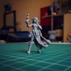 Picture of print of Female Wizard