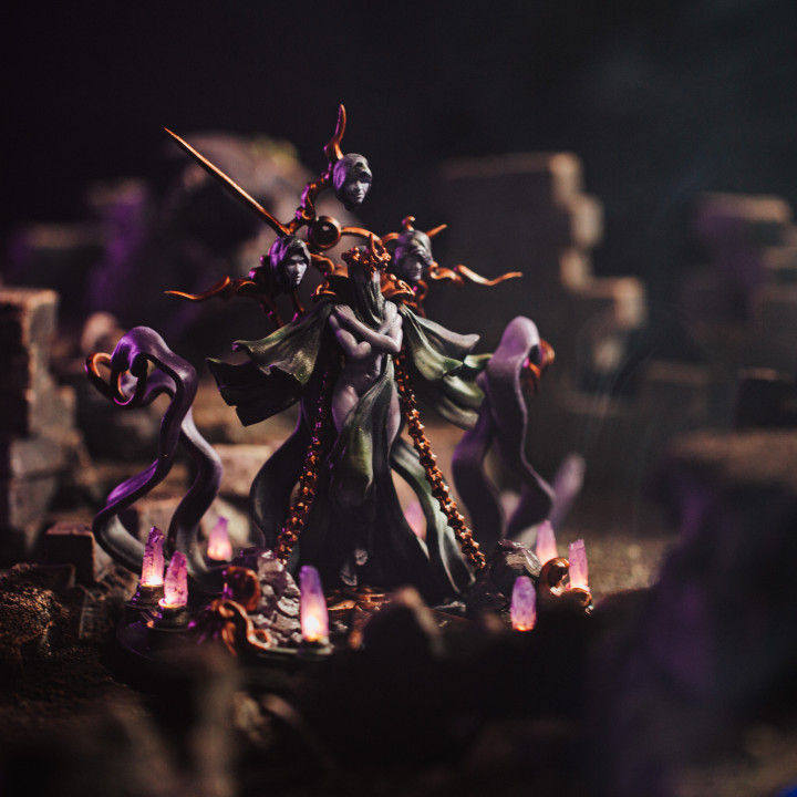 Lady of Entropy - Boss Encounter - PRESUPPORTED - 100 mm - 32mm Scale image