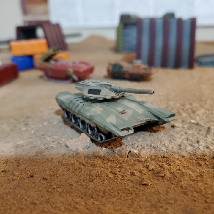 Light battle tank image