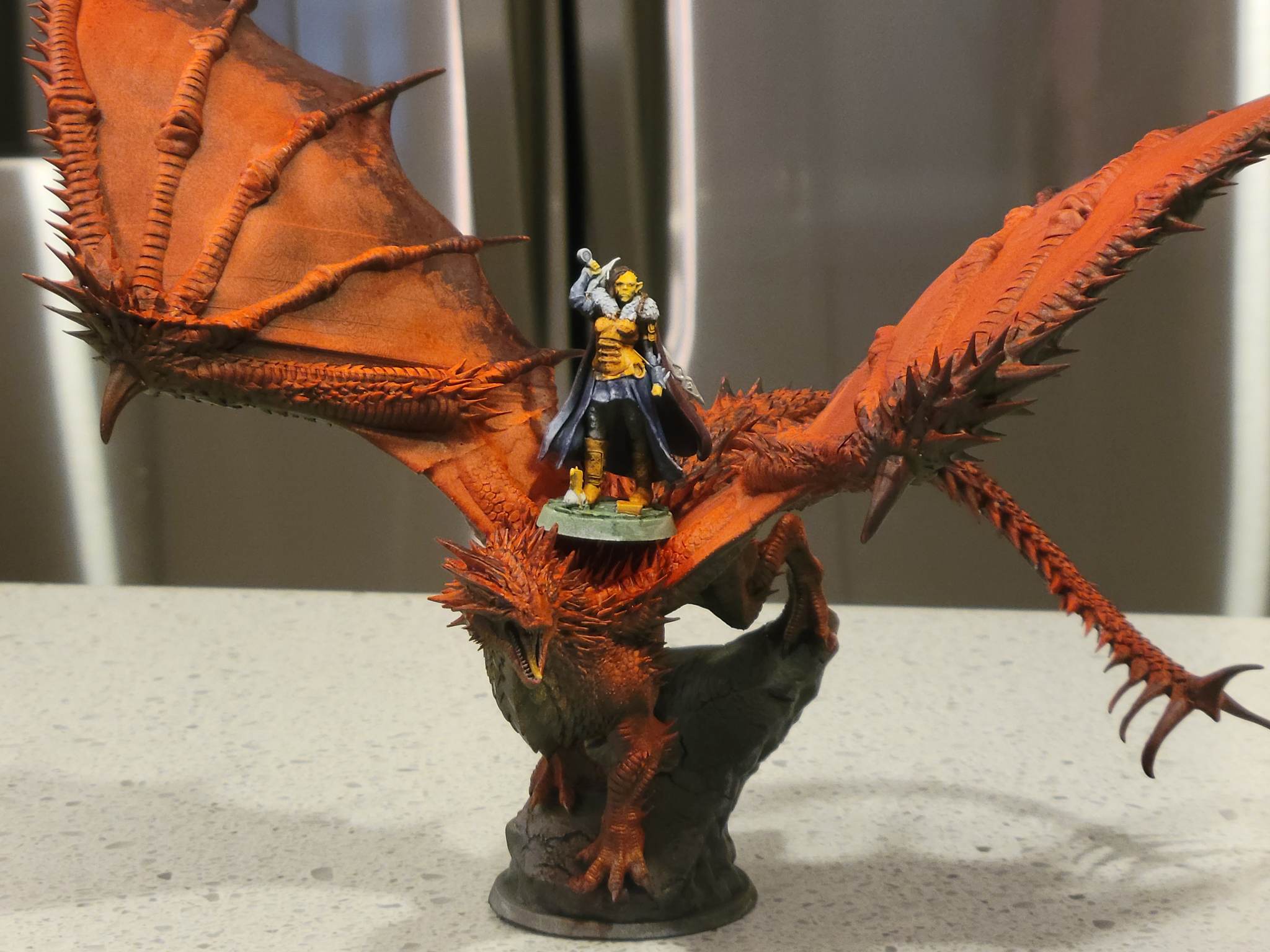 D&D Nolzur's Marvelous Miniatures: Young Red Dragon – WizKids