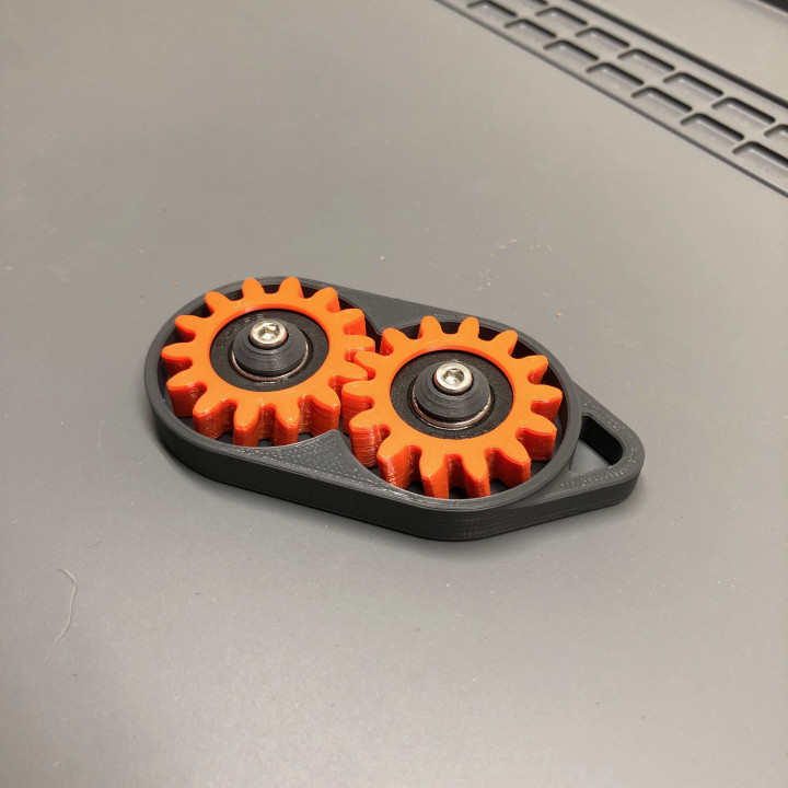 Gear Spinner Keychain (No Heat Set Inserts) image