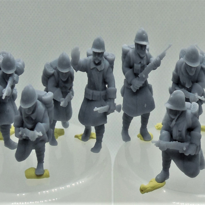 10 French soldiers - WW2 - 28mm image
