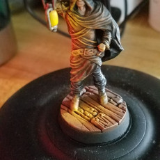 Picture of print of Unknown Hero 32mm miniature