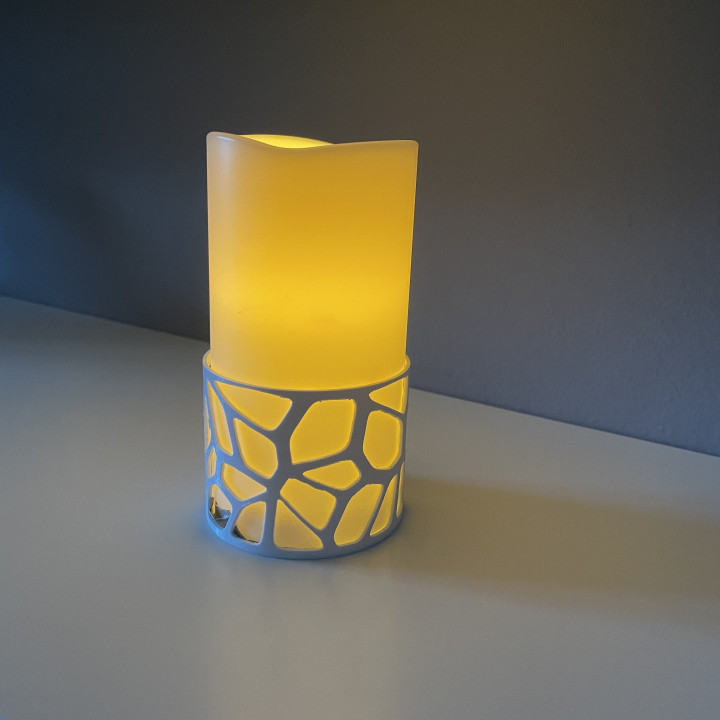 a Voronoi vase for Candle image