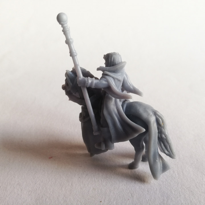 Elf Mounted Mage miniature (28mm, modular) image