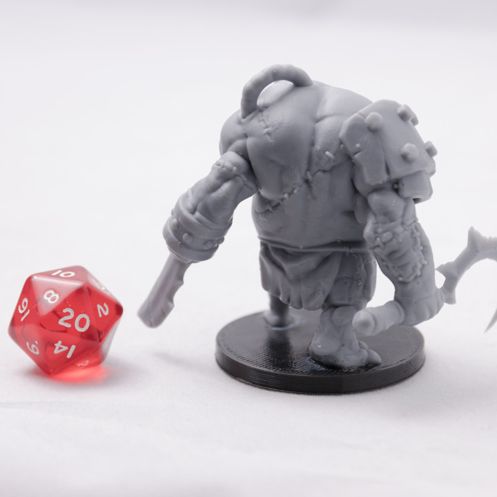Abomination Berserker Miniature - pre-supported image