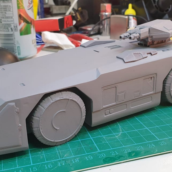 3D Printable 1/35 Aliens APC by Rob James