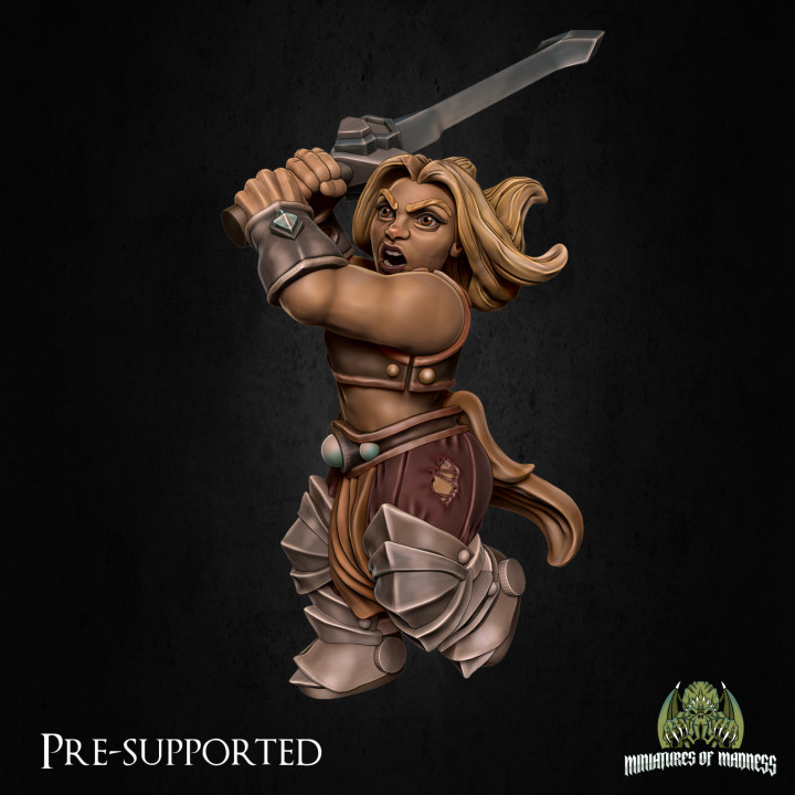 Fiona Longsword [PRE-SUPPORTED] Female Dwarf Fighter image