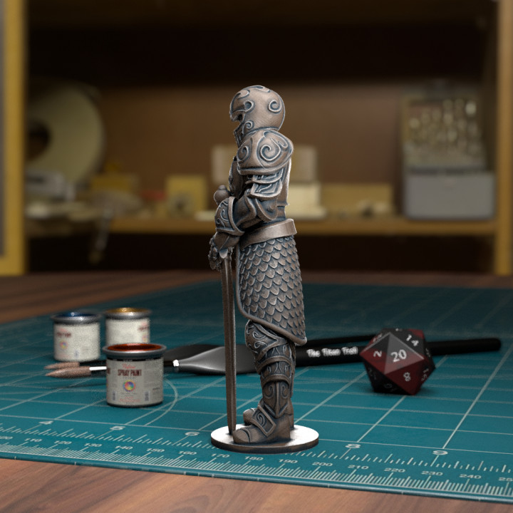 Animated Armour Standing [Pre-Supported] image