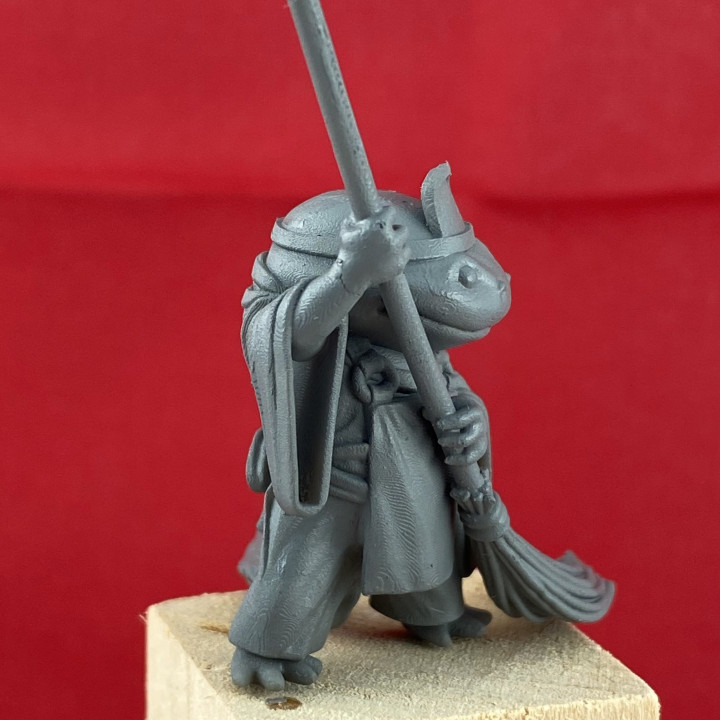 3D Printable Hatoko, Hanzaki Salamander Shrine Maiden (Pre