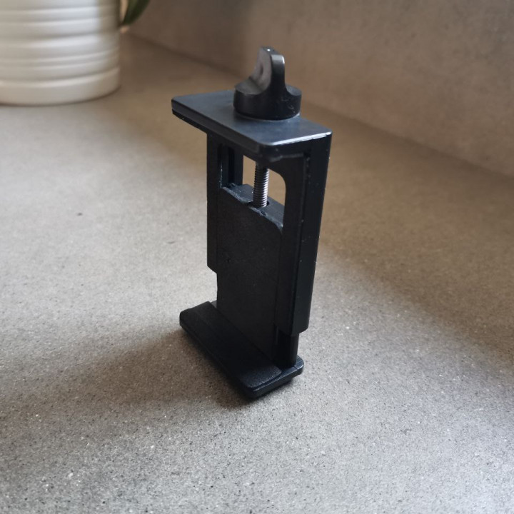 3D Printable Telescope phone mount by Merceron