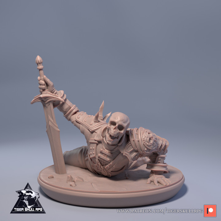 ミリタリー klav9 CREEPING DEATH SKULL TANK figure ミリタリー klav9