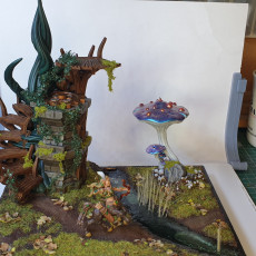 Picture of print of Iain Lovecraft's Feywood print and paint competition
