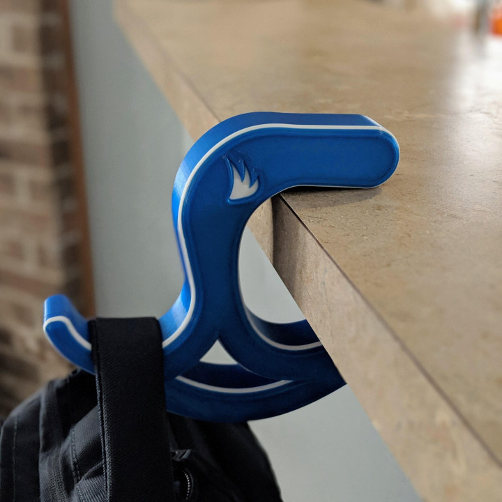 3D Printable "The Claw" Desk Bag Hook by PieSupplies