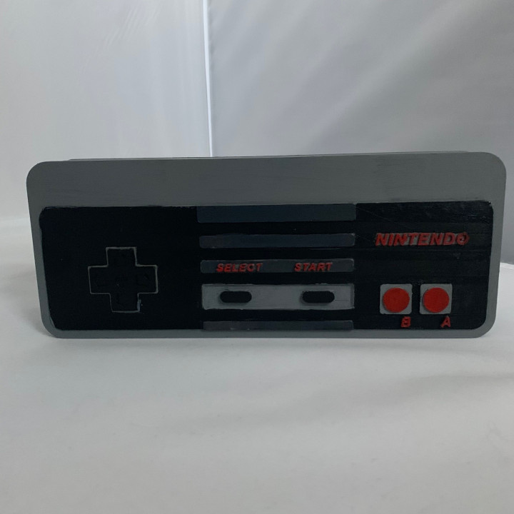 3D Printable NES Retro Gaming Controller Box by Sabrina Russell