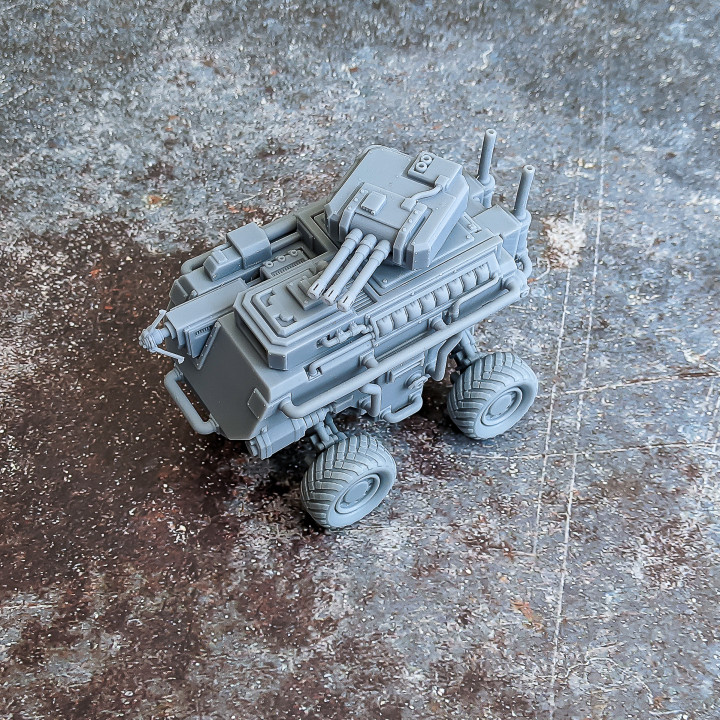 Well Runners x2 - Armoured Vehicles - Dimozian Sands Collection image