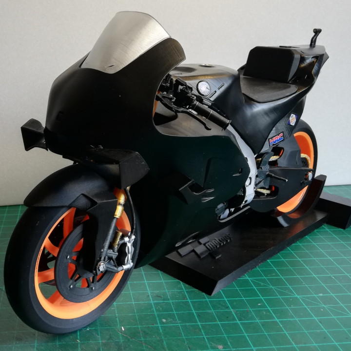 Racing  Motorcycle  MotoGP Ready to Print STL File