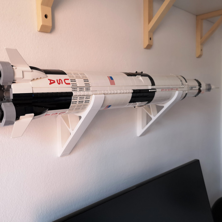 3D Printable LEGO Saturn V wall hooks updated by Stefano Airoldi