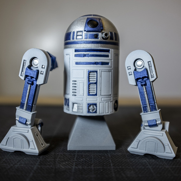 R2D2 - RC toy image