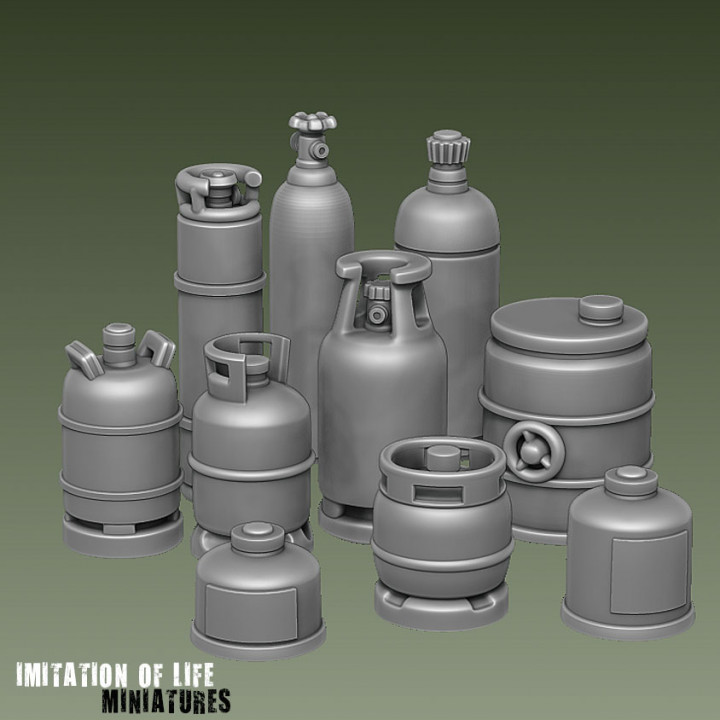 Gas canisters and cylinders image