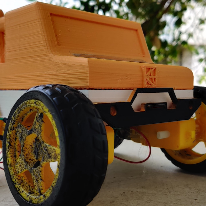 3D Printable RC car(Fx7) by Shaurya Khosla