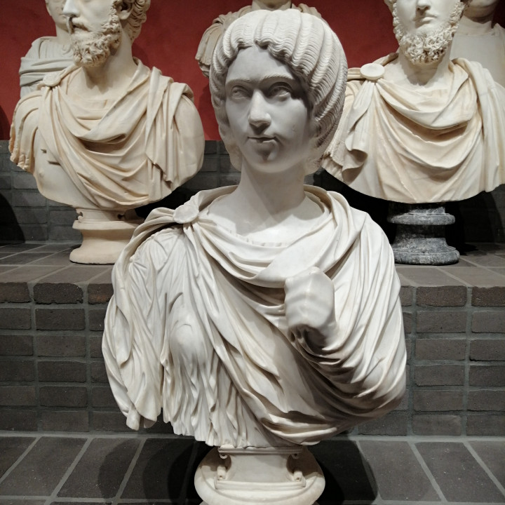 Woman bust of Aquilia Severa or Giulia Mesa image