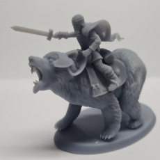 Picture of print of The Shattered Crown  "Fiarcesonne" Bear Rider