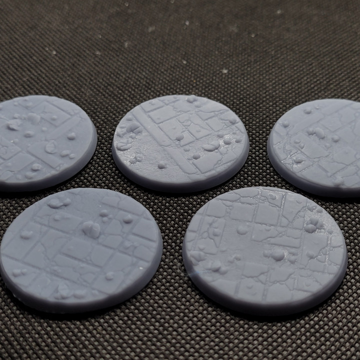 40MM CITY RUINS BASE SET (SUPPORTED) image