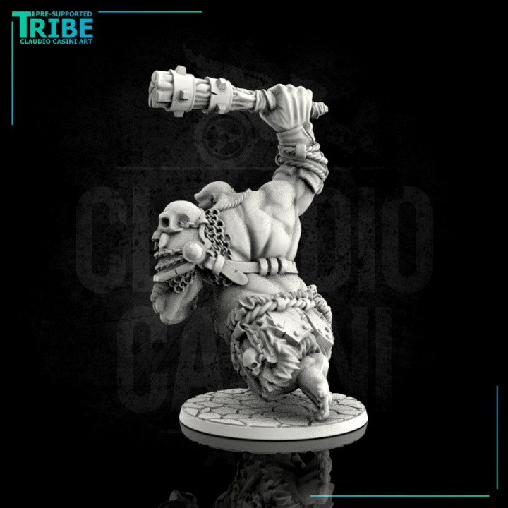(L 0004) Male cyclop with a club (Huge)