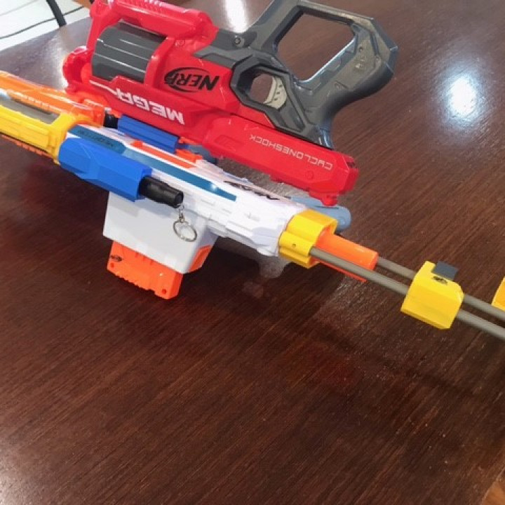 Nerf Tactical Rail Double Gun Adaptor image