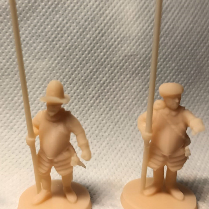 Border Reivers Pikemen with armor 28mm/32mm image