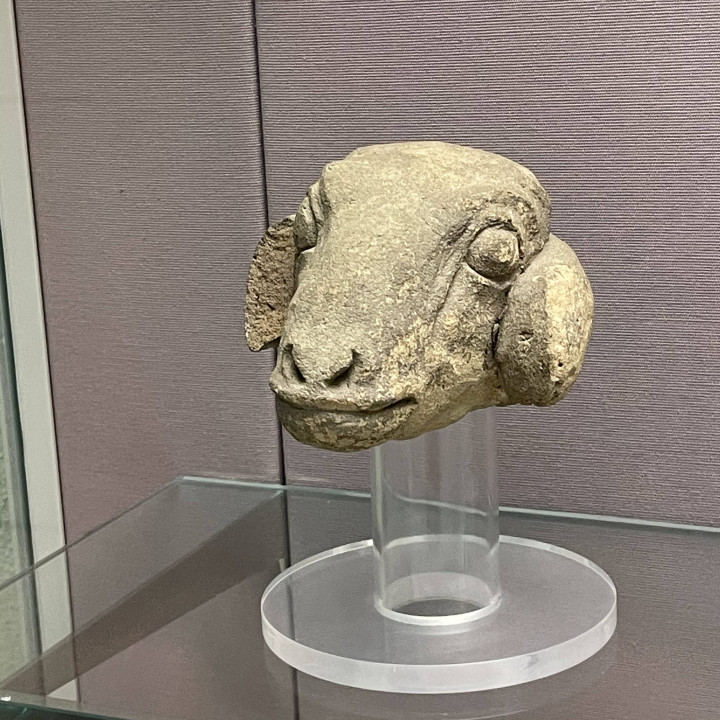 Ritual vessel, lamb image