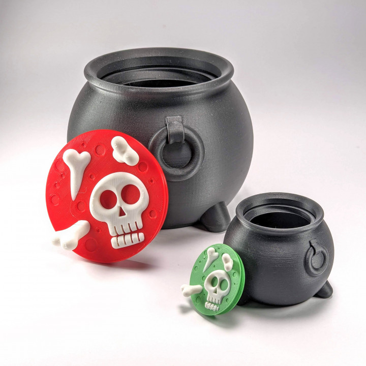 Skeleton Soup! (just a simple filament change for the bones!) - now includes pot of gold! image