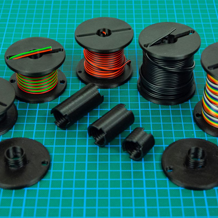 Modular Spool for Cables, Wires, Rope, String, Lace, etc. image