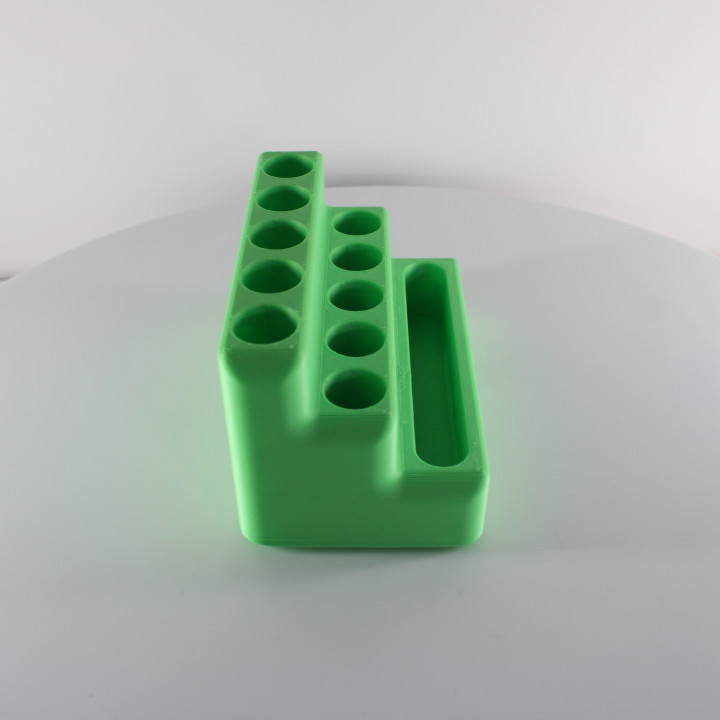 3D Printable 3D Printable Tools Organizer Storage Box by Erwin Boxen 3D Printable 3D Printable Tools Organizer Storage Box by Erwin Boxen