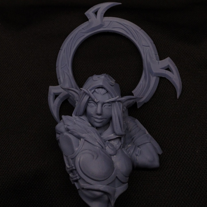 (Bust) Eve, the Rogue Night Elf (2 Versions) image